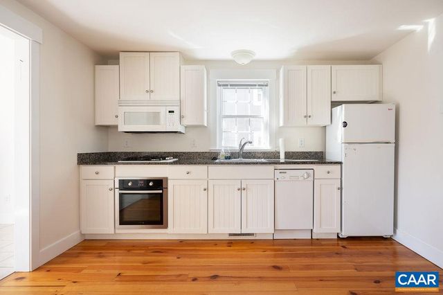 614 BELMONT AVE, Charlottesville, VA 22902