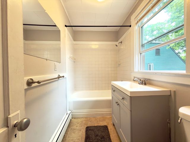 4 Sherman St AA3, Cambridge, MA 02138