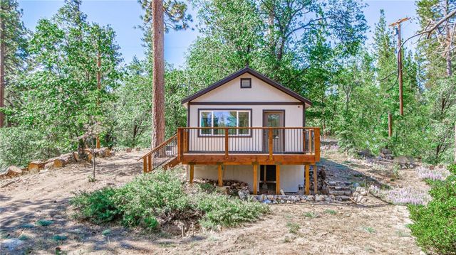 872 Hill, Big Bear Lake, CA 92315