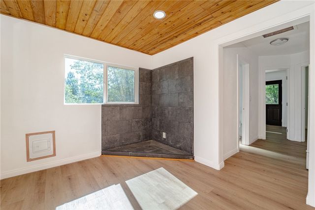 872 Hill, Big Bear Lake, CA 92315