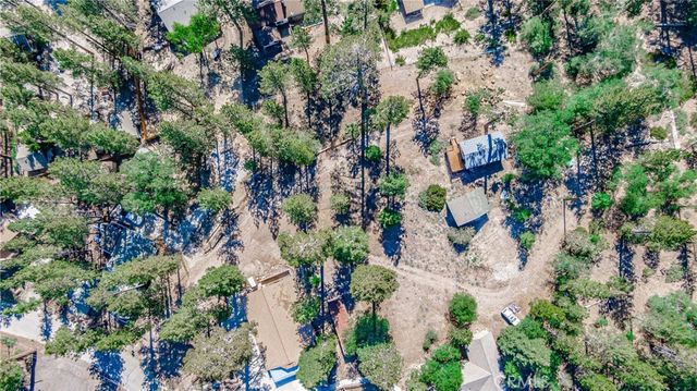 872 Hill, Big Bear Lake, CA 92315