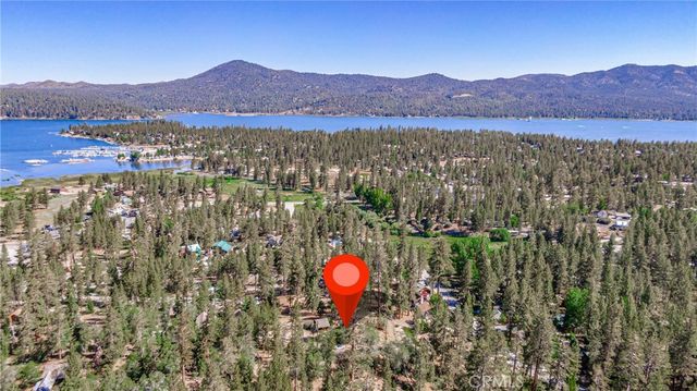 872 Hill, Big Bear Lake, CA 92315