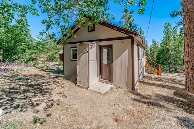 872 Hill, Big Bear Lake, CA 92315