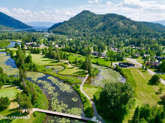86 Marie Victoria CT, Sandpoint, ID 83864