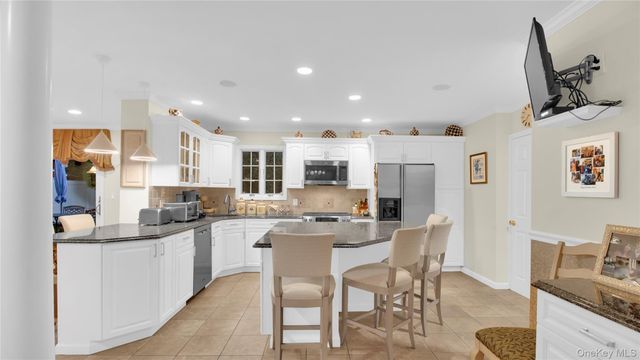 2026 Bliss Place, Merrick, NY 11566