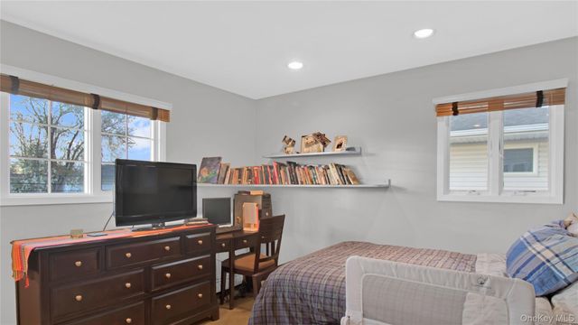 2026 Bliss Place, Merrick, NY 11566