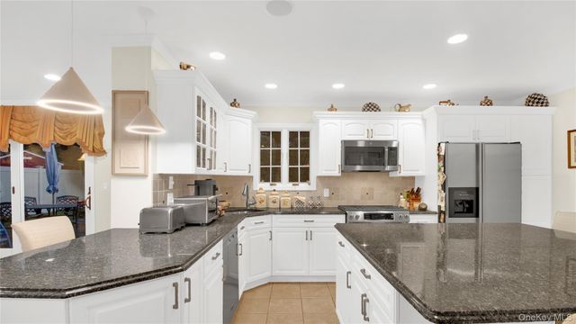 2026 Bliss Place, Merrick, NY 11566