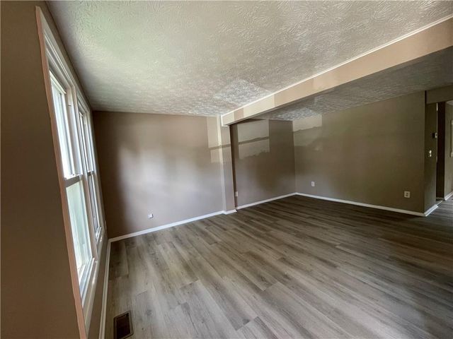 2105 Fairways Court NW, Kennesaw, GA 30144