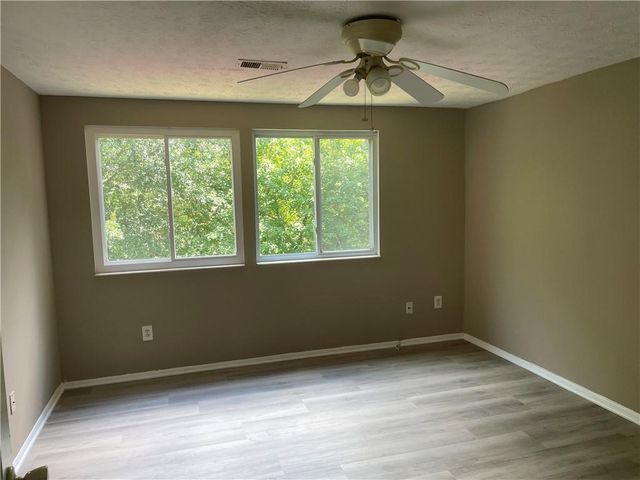 2105 Fairways Court NW, Kennesaw, GA 30144