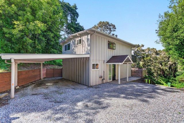 704 Encino Drive, Aptos, CA 95003