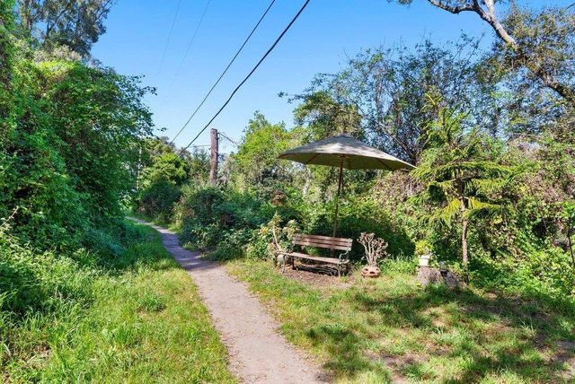 704 Encino Drive, Aptos, CA 95003