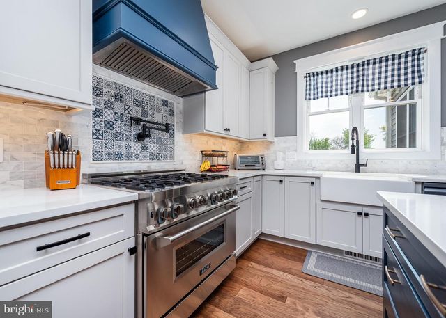 75 LORI LN, Littlestown, PA 17340