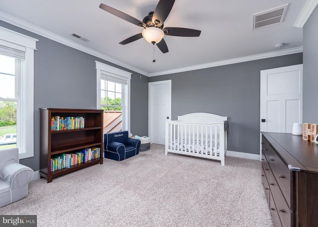 75 LORI LN, Littlestown, PA 17340