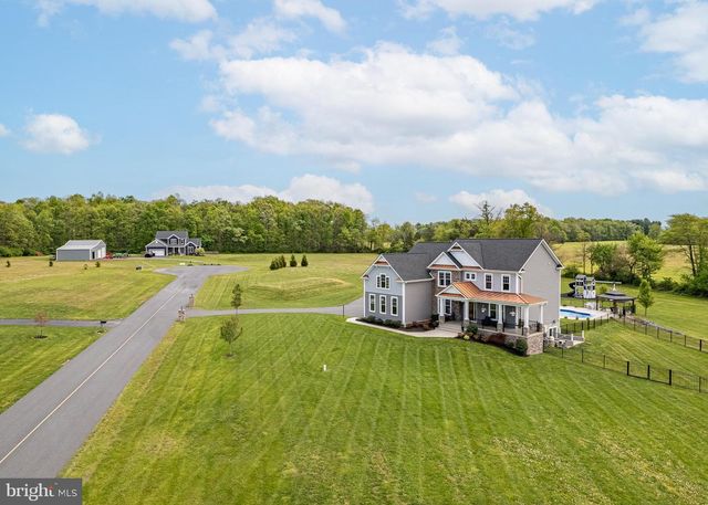 75 LORI LN, Littlestown, PA 17340