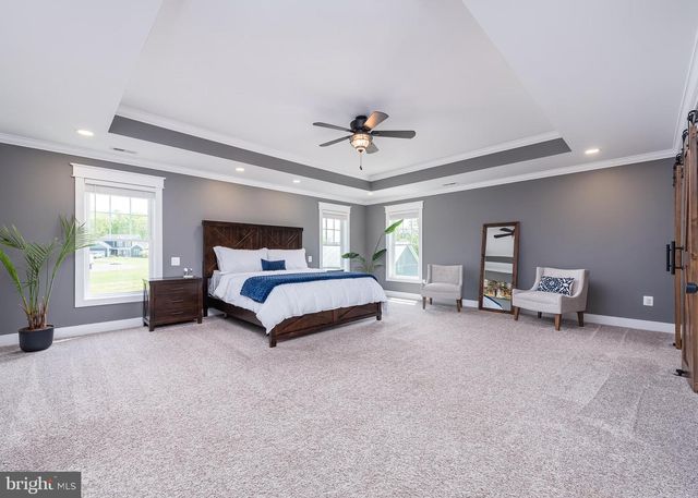 75 LORI LN, Littlestown, PA 17340
