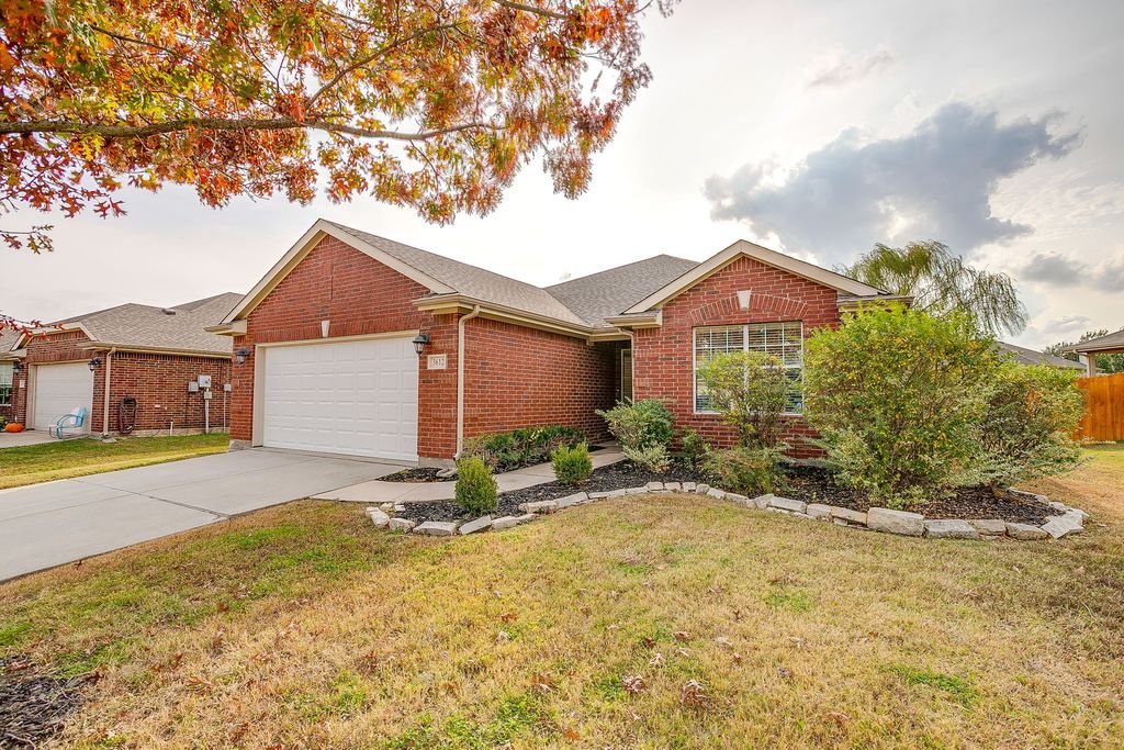 3612 Applewood Road, Melissa, TX 75454