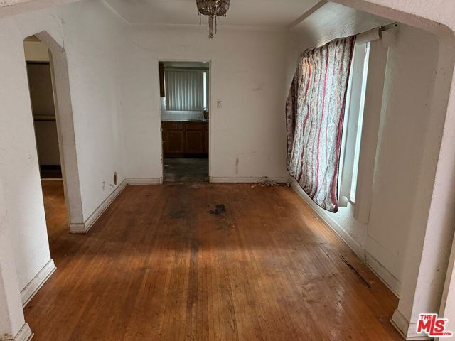 128 N Carson Road, Beverly Hills, CA 90211