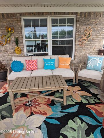 8306 Grandel Forest Way, Louisville, KY 40258