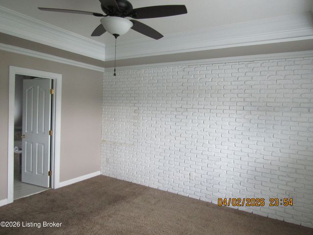 8306 Grandel Forest Way, Louisville, KY 40258