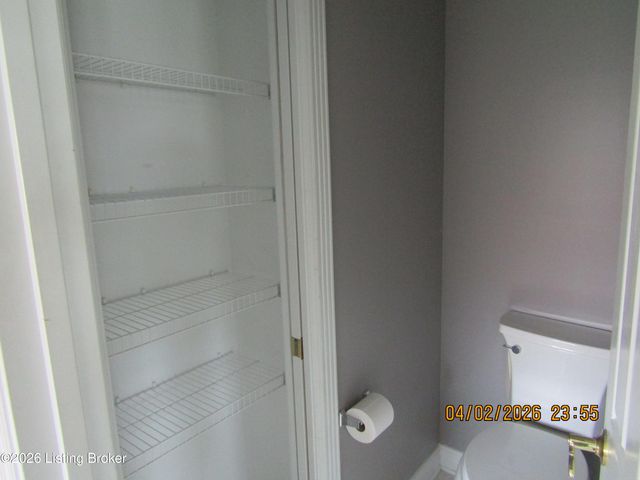 8306 Grandel Forest Way, Louisville, KY 40258