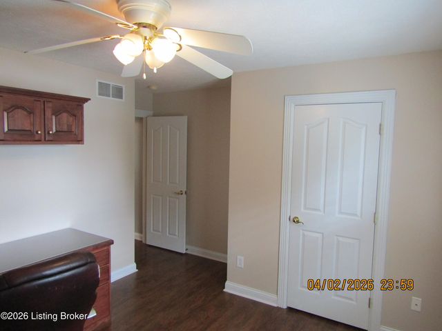 8306 Grandel Forest Way, Louisville, KY 40258