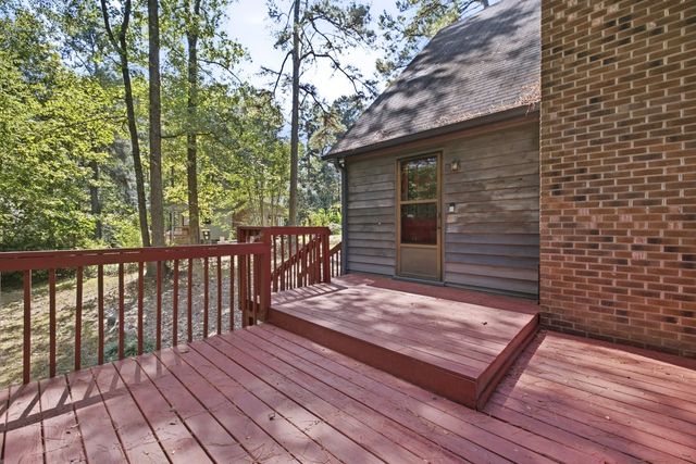 5616 Mantachie Court, Raleigh, NC 27610