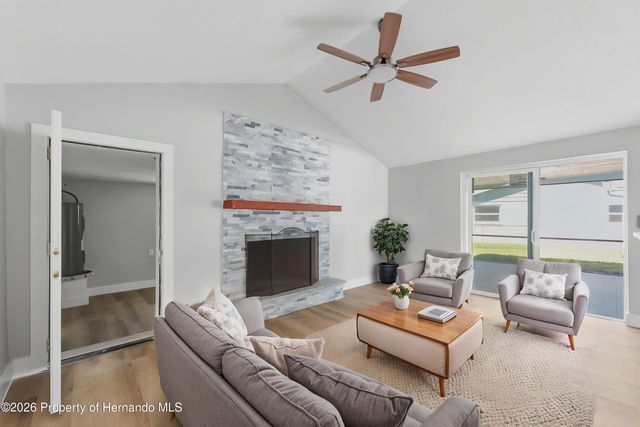 7608 Yachtsman Drive, Hudson, FL 34667
