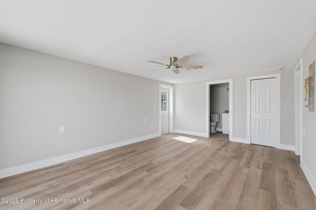 7608 Yachtsman Drive, Hudson, FL 34667