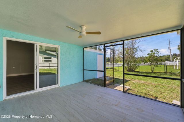 7608 Yachtsman Drive, Hudson, FL 34667