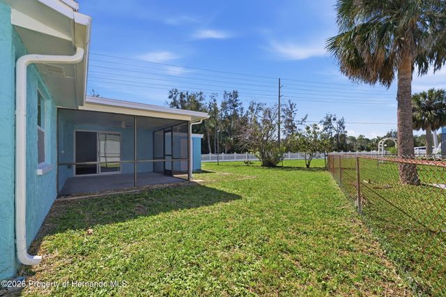 7608 Yachtsman Drive, Hudson, FL 34667