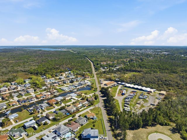 7608 Yachtsman Drive, Hudson, FL 34667