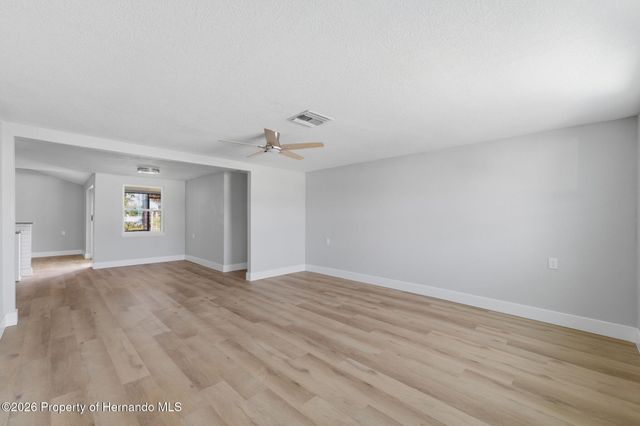 7608 Yachtsman Drive, Hudson, FL 34667
