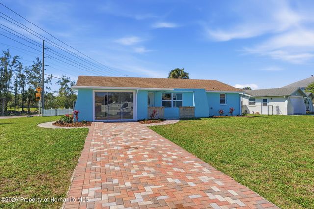 7608 Yachtsman Drive, Hudson, FL 34667