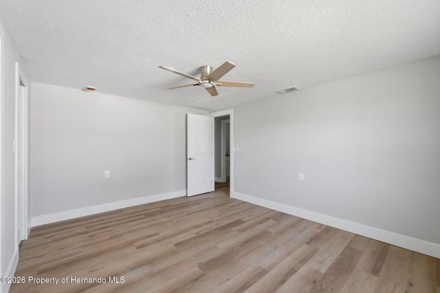 7608 Yachtsman Drive, Hudson, FL 34667