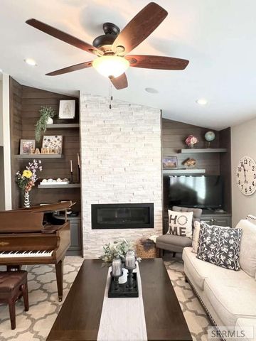 3966 Rocky Mountain Drive, Ammon, ID 83406