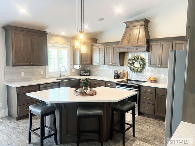 3966 Rocky Mountain Drive, Ammon, ID 83406