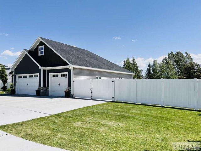 3966 Rocky Mountain Drive, Ammon, ID 83406