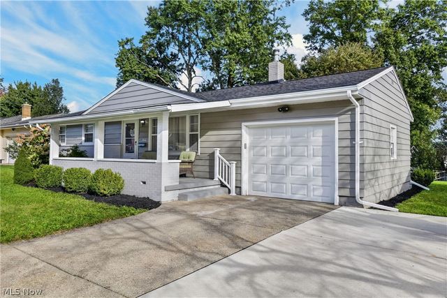 4164 Staatz Drive, Youngstown, OH 44511