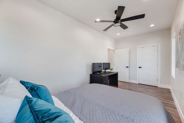 1802 Pueblo Street, Dallas, TX 75212