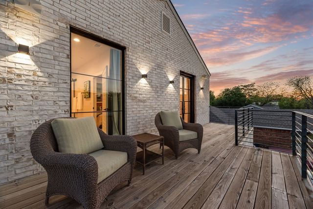 1802 Pueblo Street, Dallas, TX 75212