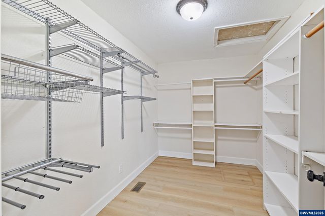 2994 Fir Oaks Dr SW, Albany, OR 97321