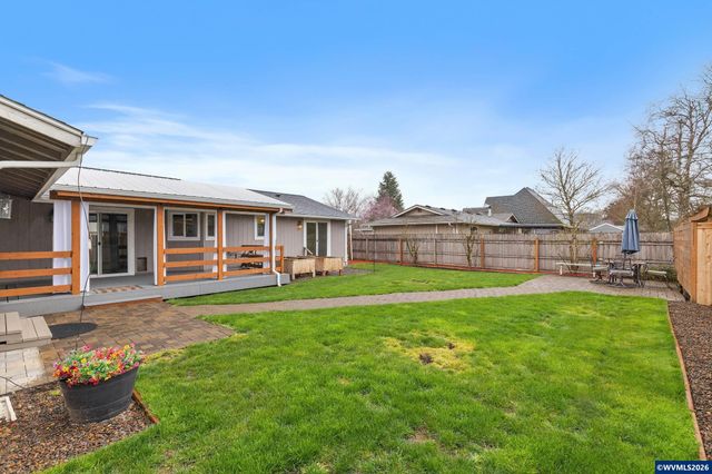 2994 Fir Oaks Dr SW, Albany, OR 97321