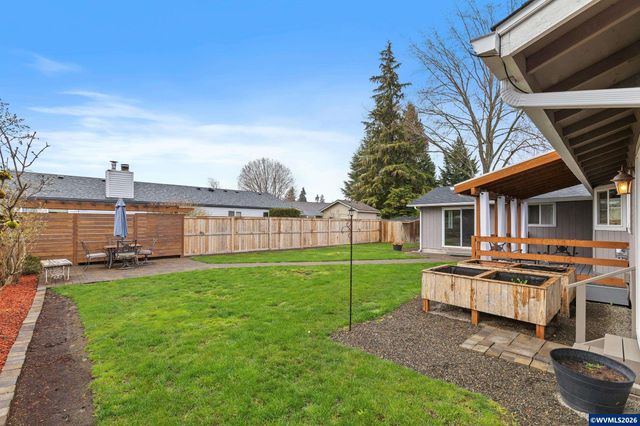 2994 Fir Oaks Dr SW, Albany, OR 97321