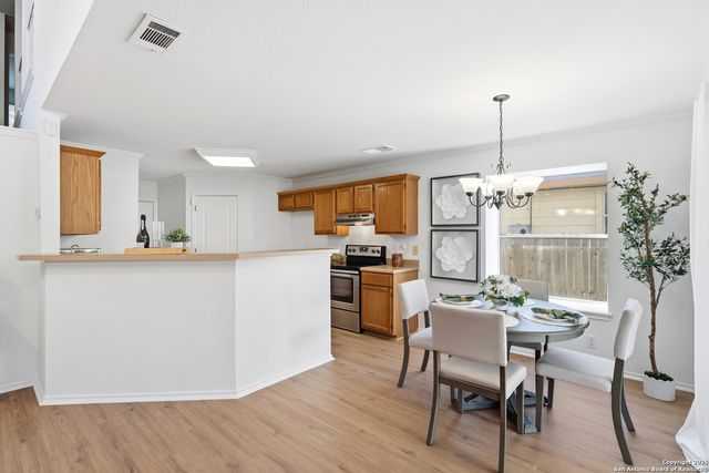 8931 Arch Brg, San Antonio, TX 78254