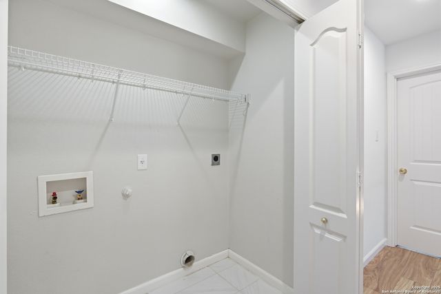 8931 Arch Brg, San Antonio, TX 78254