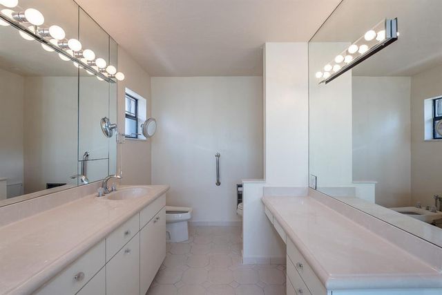 3650 N 36th Avenue 51, Hollywood, FL 33021