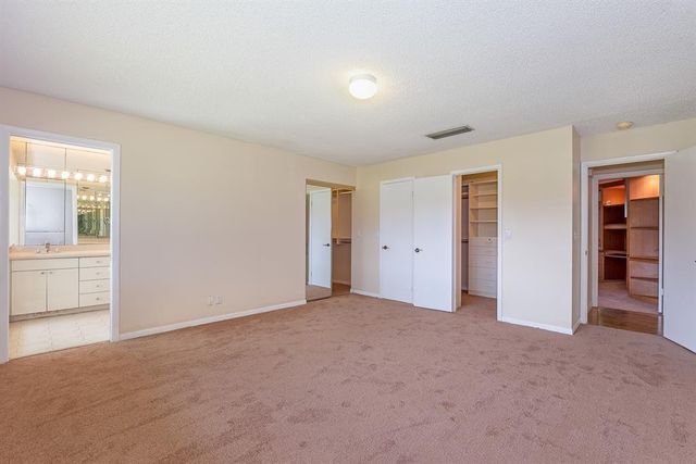 3650 N 36th Avenue 51, Hollywood, FL 33021