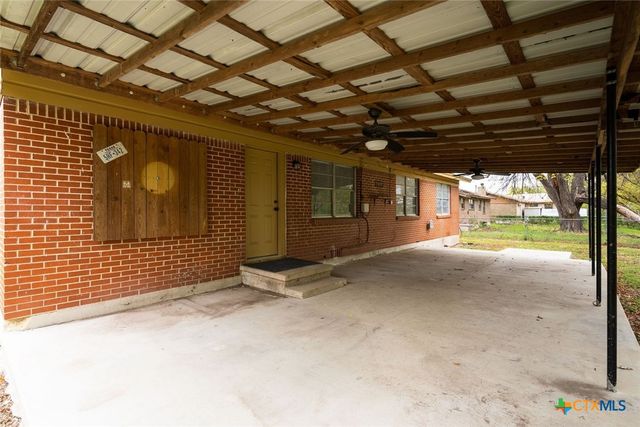 110 North Drive, Copperas Cove, TX 76522