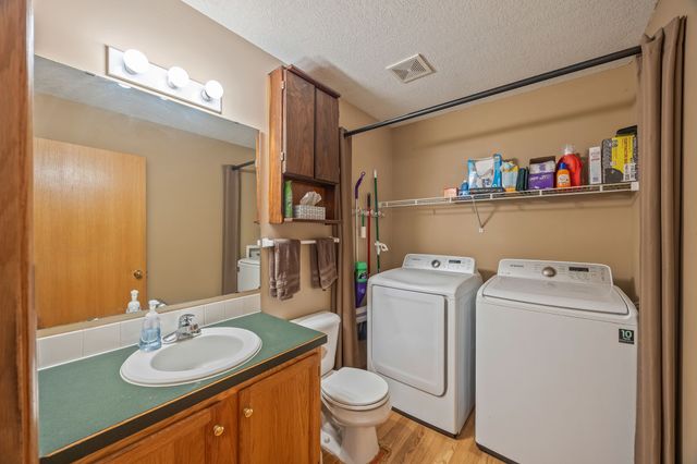 609 NE Lowell Drive, Ankeny, IA 50021