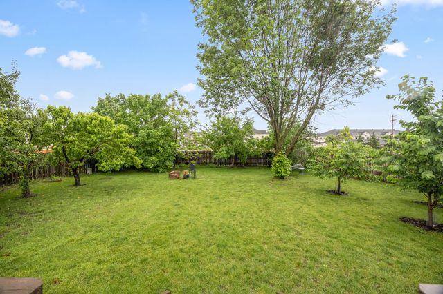 609 NE Lowell Drive, Ankeny, IA 50021